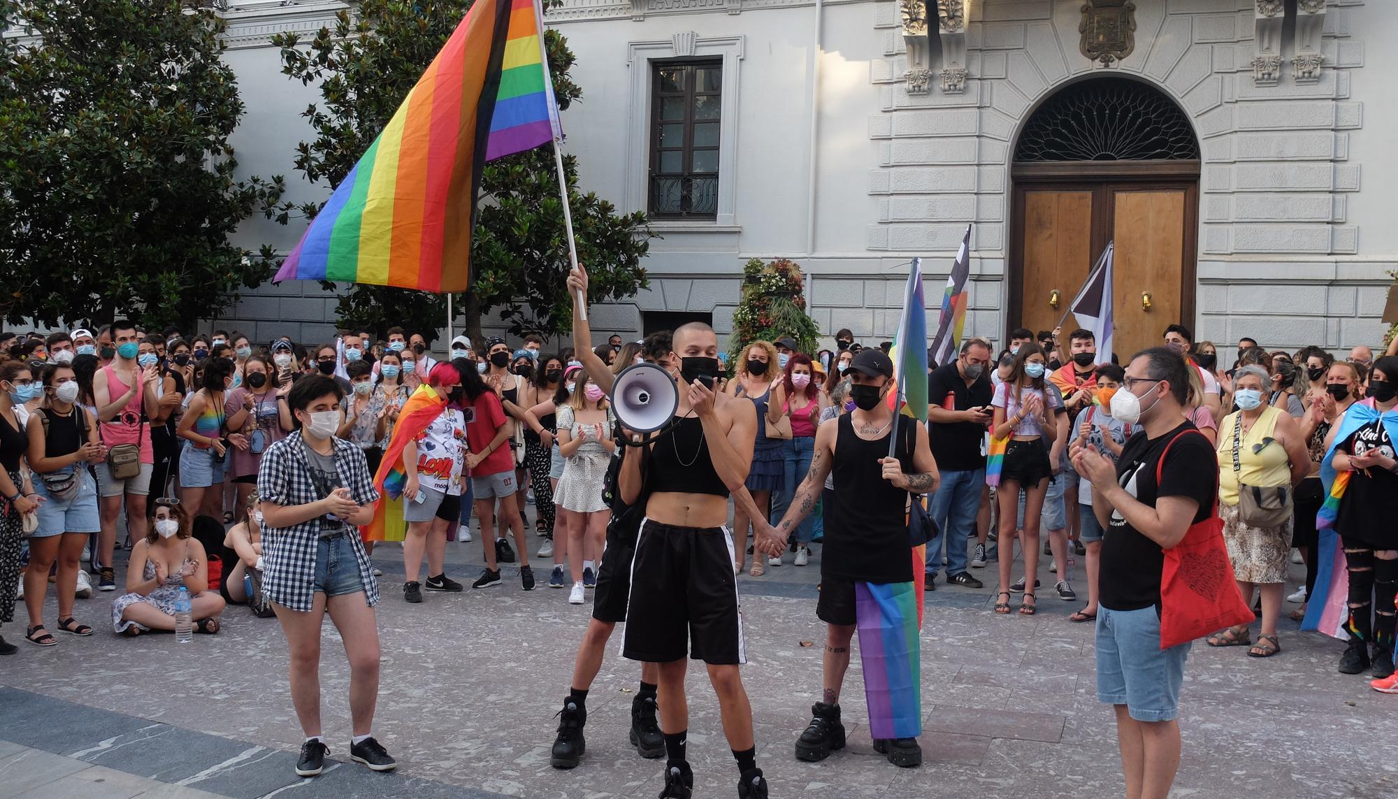 Concentración en la Plaza del Carmen, Granada.